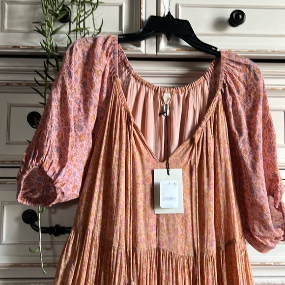 ‼️‼️SOLD‼️‼️‼️ Spell Rae Gown - Picture 10 of 16